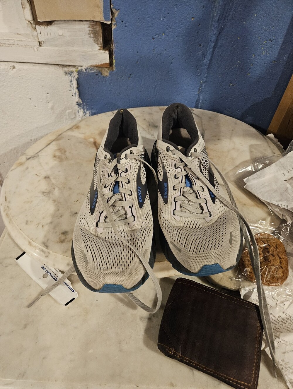 Brooks Mens Adrenaline Gts 22 Gray Running Athletic Gray Size 10.5